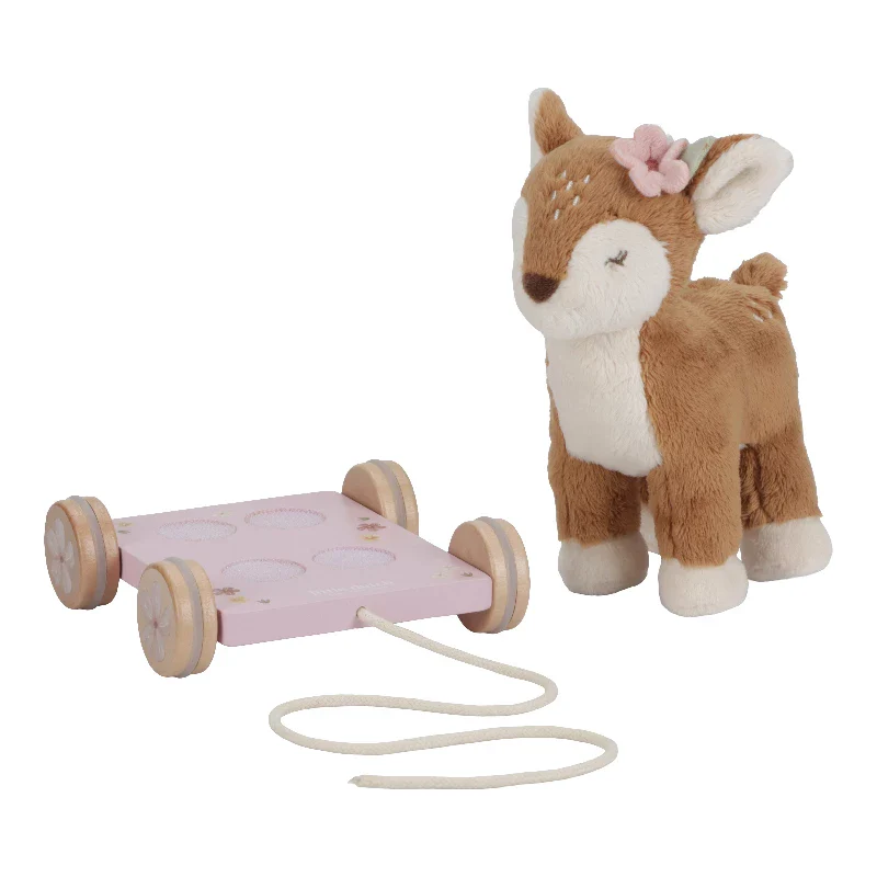 Little Dutch Pull Along Deer Fairy Garden - Image 3