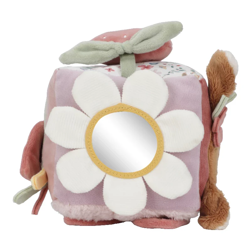 Little Dutch Soft Activity Cube Fairy Garden - Image 4
