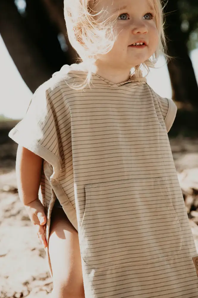Cloby UV Poncho 1-3 år - Sandy Beach/Ginger Spice - Image 2